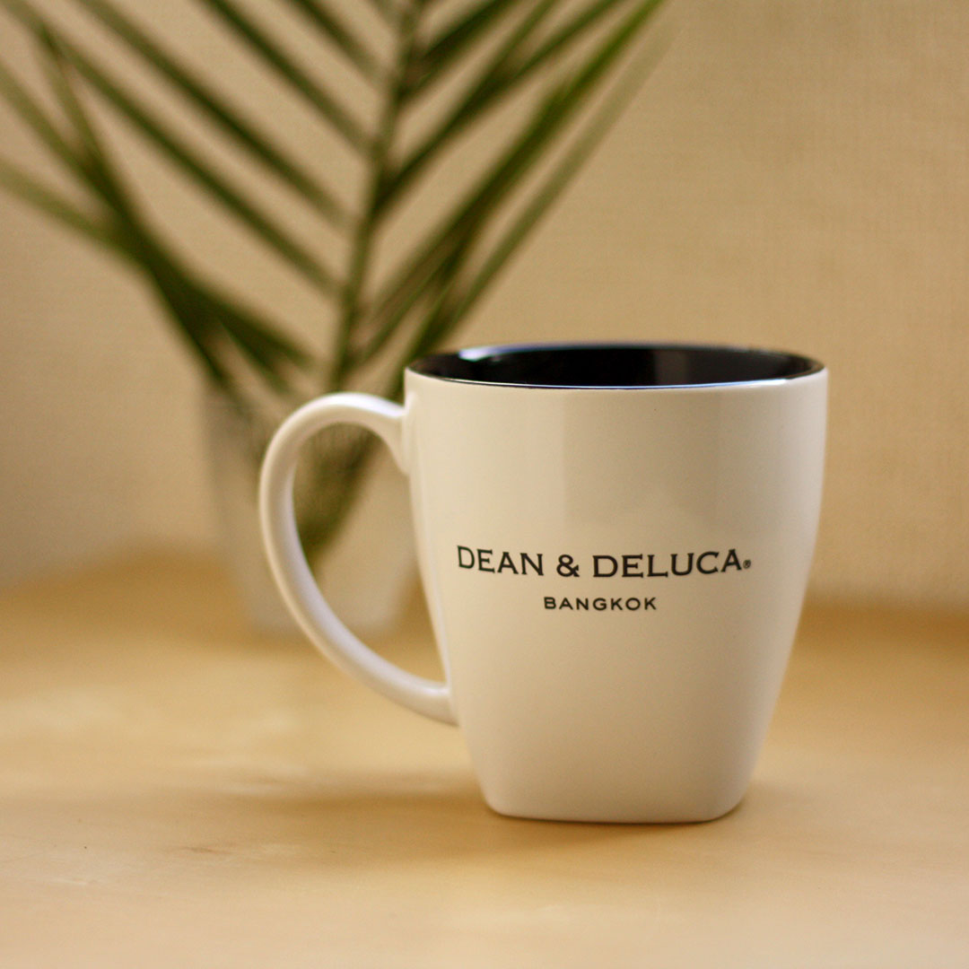 【DEAN & DELUCA】カプチーノマグ 日本未入荷！バンコク限定（WHITE&BLACK）
