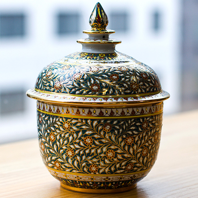 【ベンジャロン焼き】壺(高さ18cm×直径12.5cm)