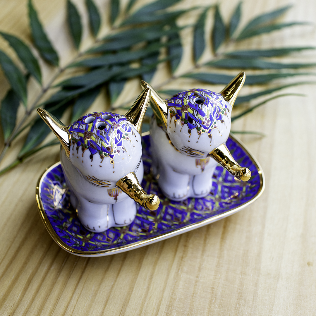 ベンジャロン焼き象の置物 クリアランス ベンジャロン焼き 象の置物