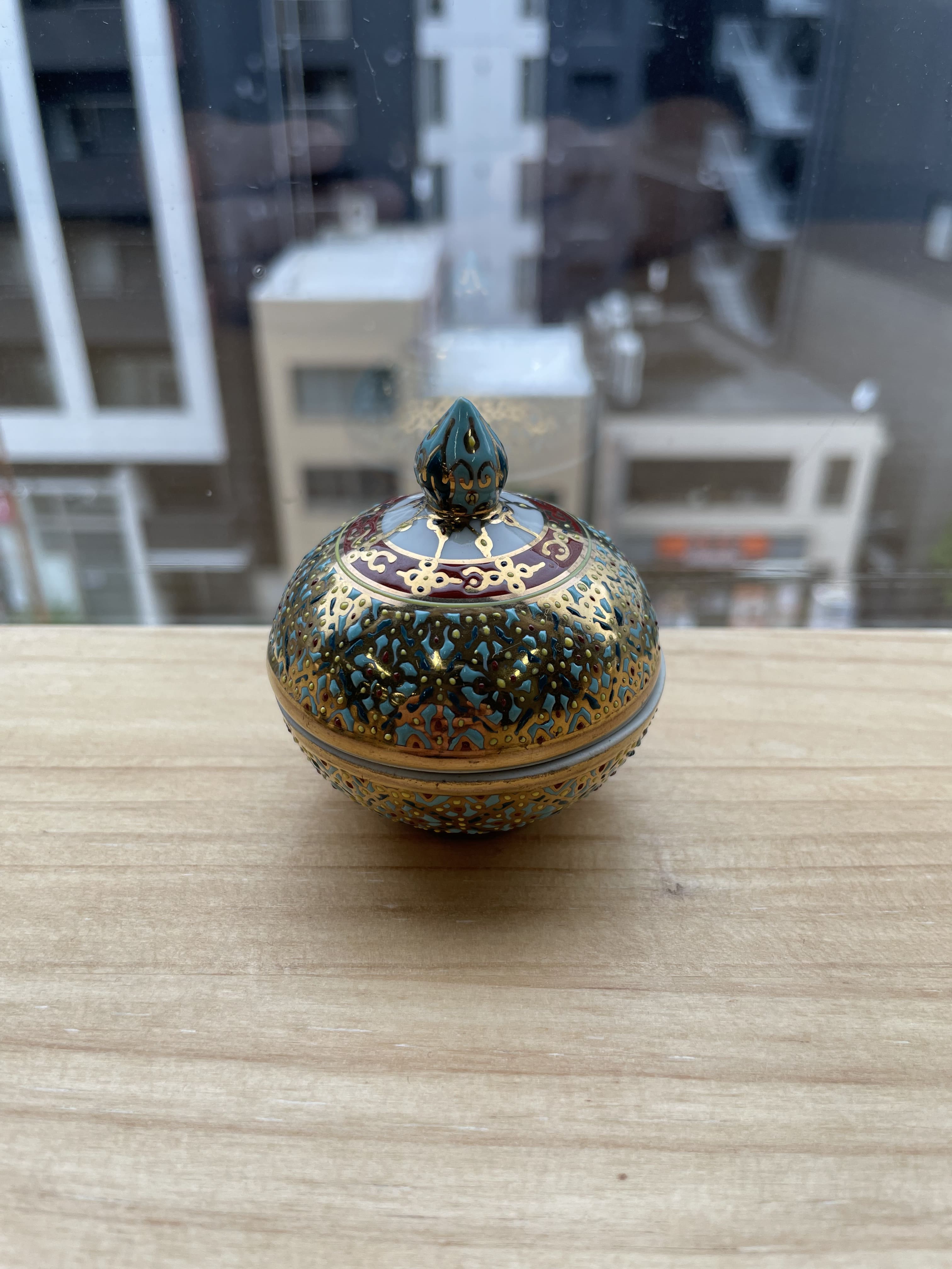 【ベンジャロン焼き】壺(高さ6.5cm×直径5cm)